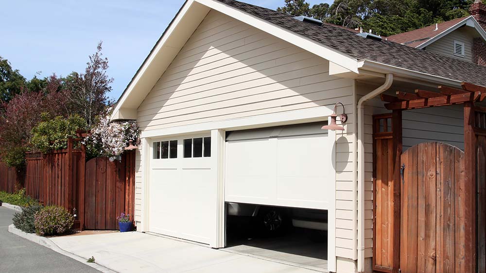 How To Cool A Garage 10 Best Ways, How To Heat And Cool Detached Garage