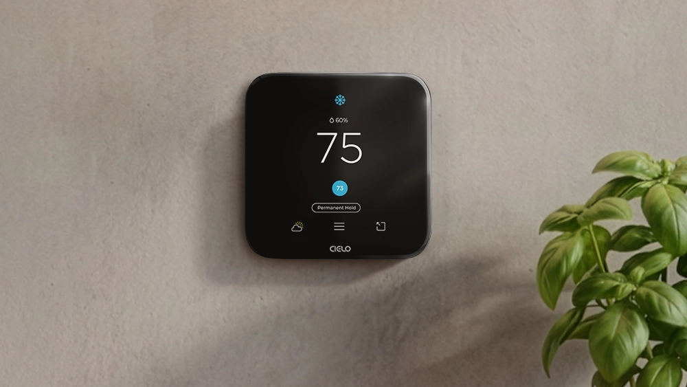Cielo smart thermostat showing real-time temperature & humidity 